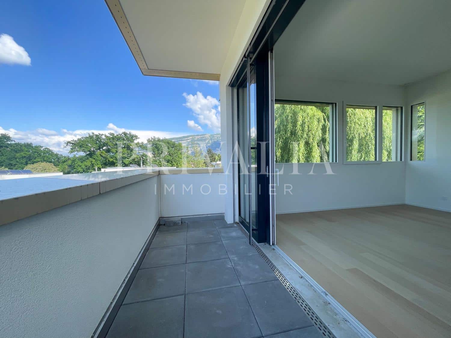 PrivaliaAttique neuf avec terrasse panoramique