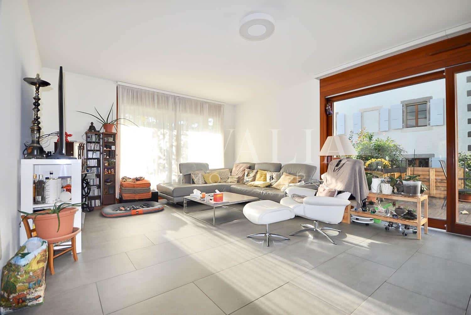 PrivaliaDuplex of 217 sqm with terrace and garden