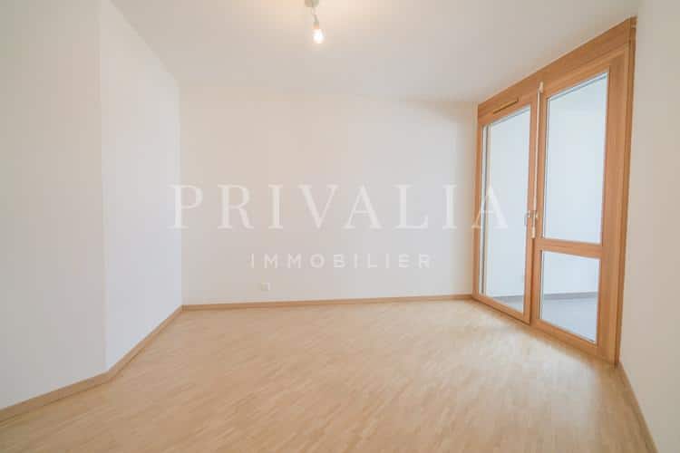 PrivaliaBeautiful attic with terrace close to the International Organizations