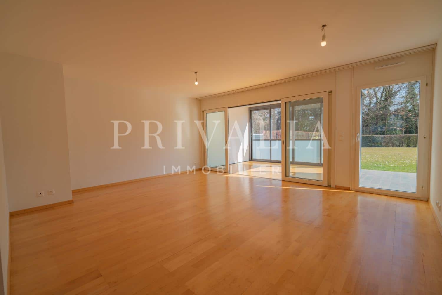 PrivaliaBel appartement de 4,5 pièces au rez-de-chaussée avec jardin privatif au sein d’une résidence sécurisée