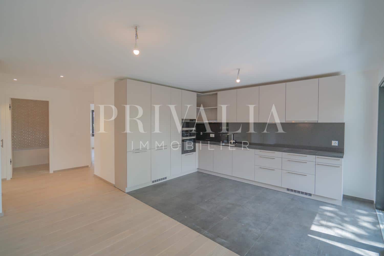 PrivaliaBeautiful new apartment in a quiet and green environment