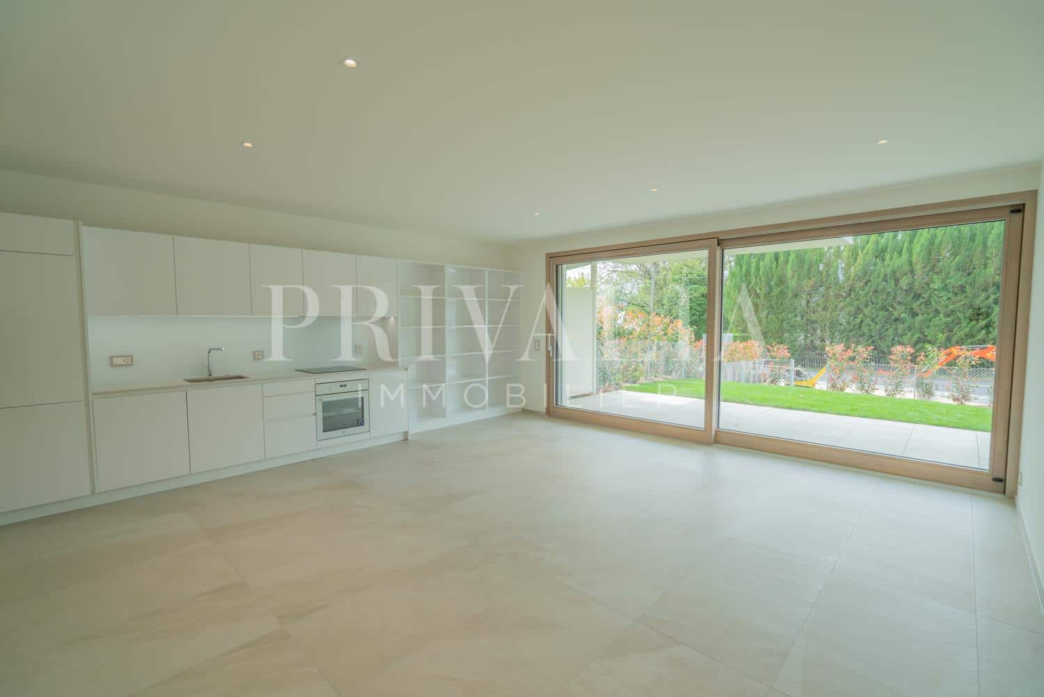 PrivaliaVery nice new flat with garden