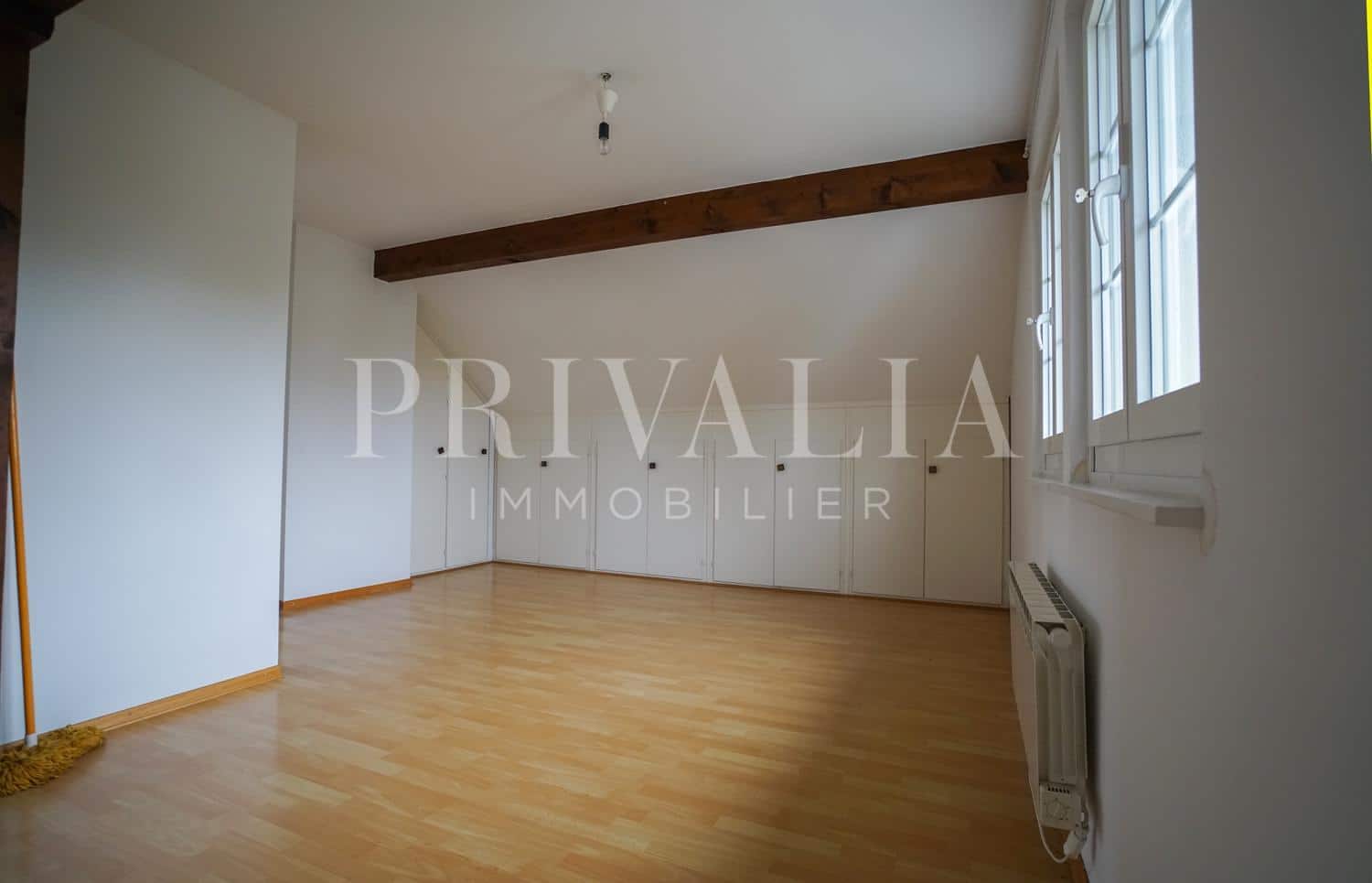PrivaliaIndividual villa in absolute calm with swimming pool