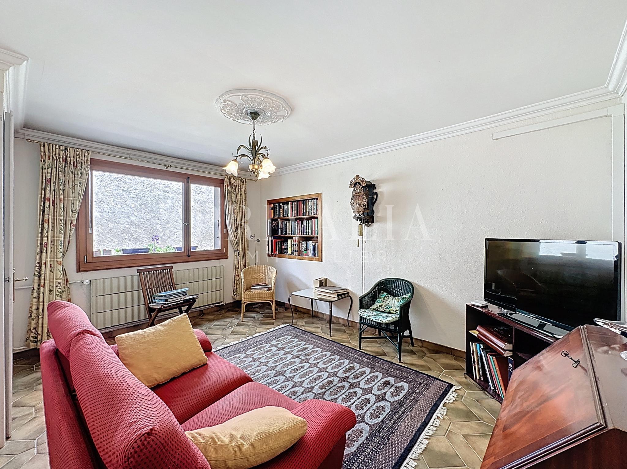 PrivaliaCharmante maison villageoise meublée au cœur de la campagne genevoise