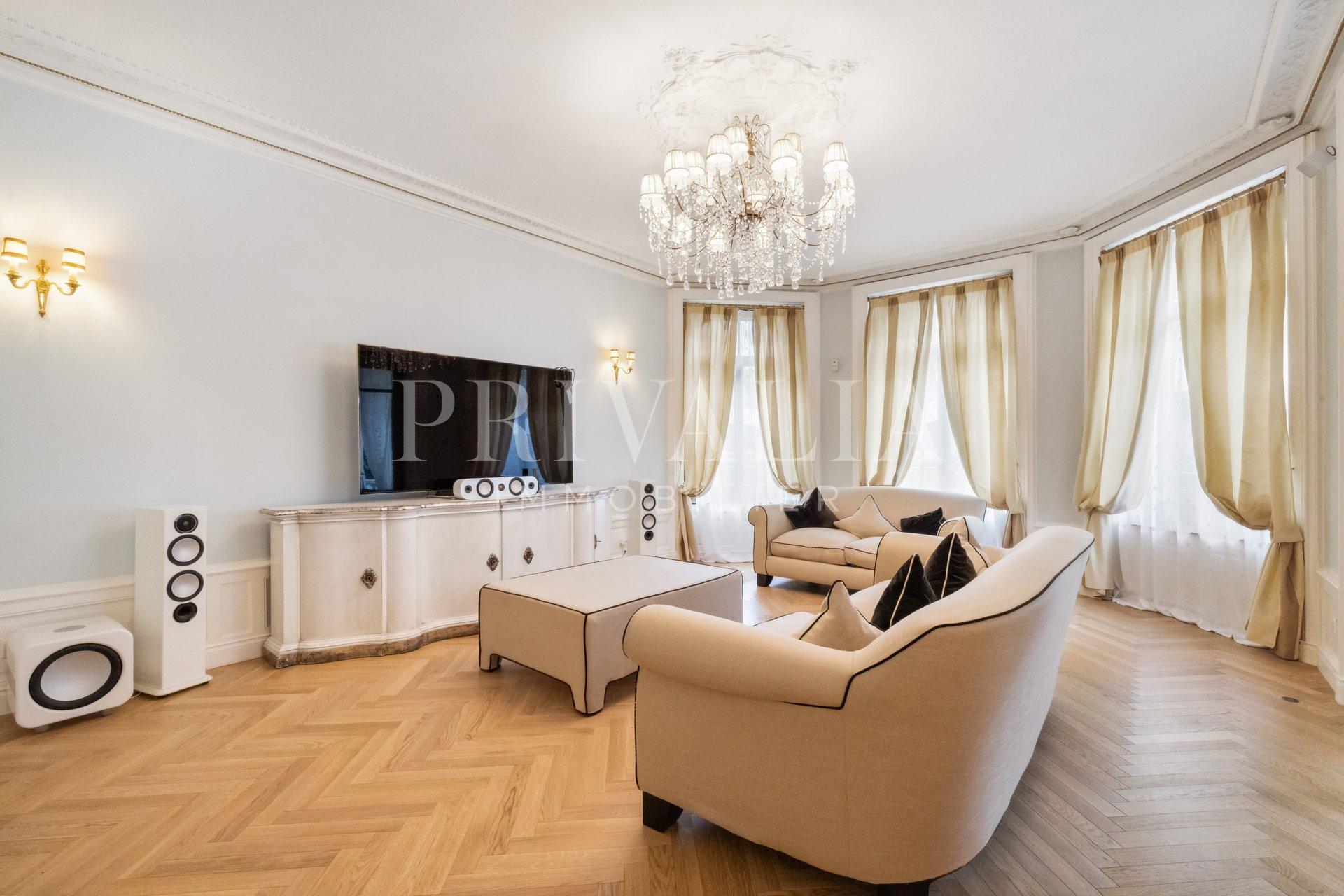 PrivaliaMagnifique appartement de standing sur la Rive Droite