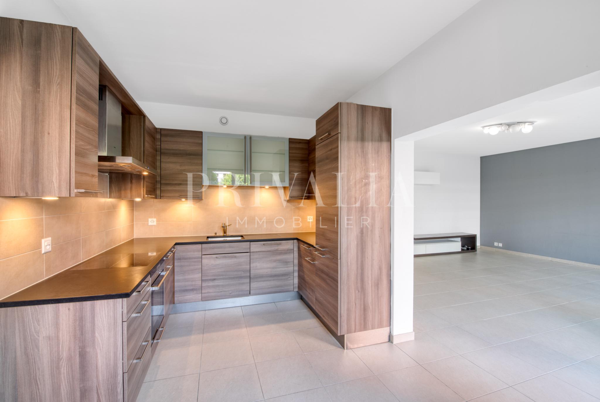 PrivaliaAppartement de 4 pièces au rez-de-chaussée / vente en droit de superficie