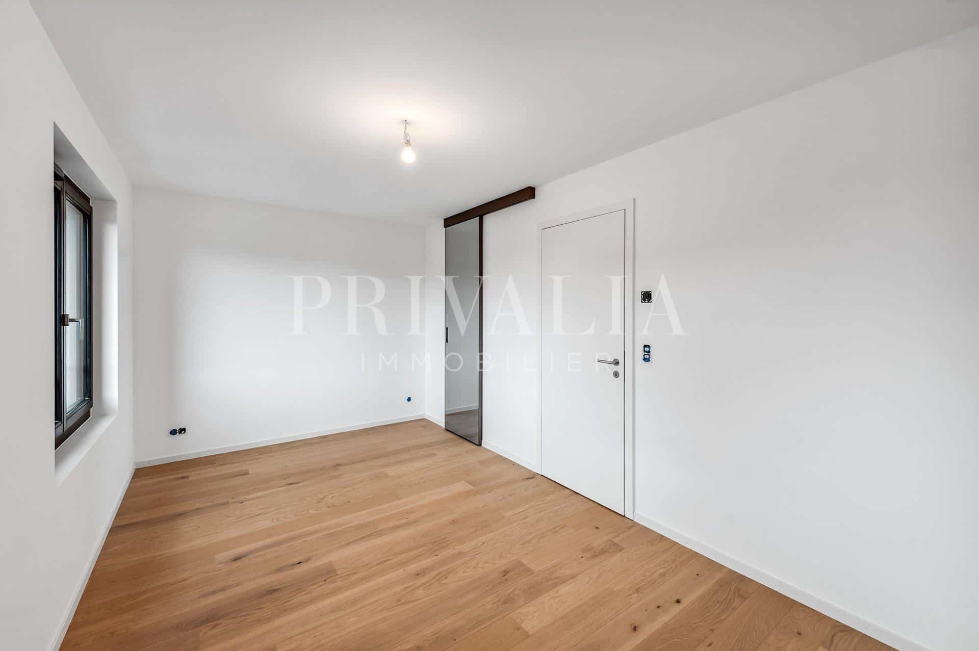 PrivaliaNew 3 bedrooms through-apartment – immediate availability