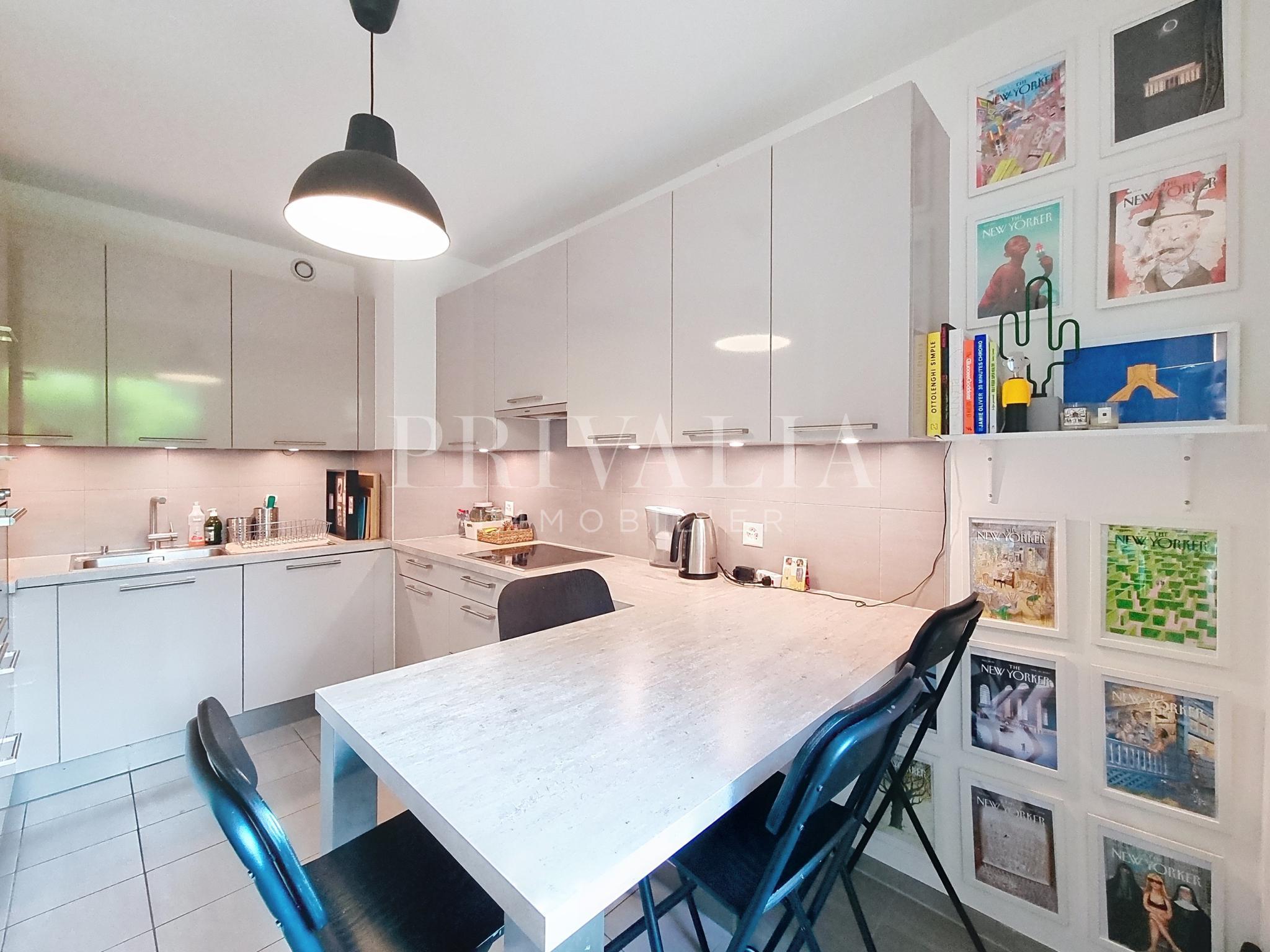 PrivaliaBel appartement contemporain meublé en rez-de-chaussée avec terrasses