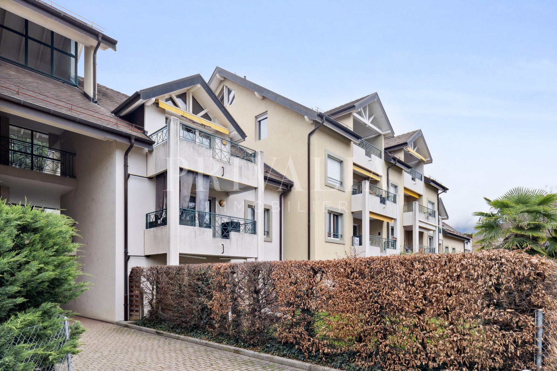 PrivaliaCasatax – Exclusive: Top floor duplex of 129 m² PPE with balconies