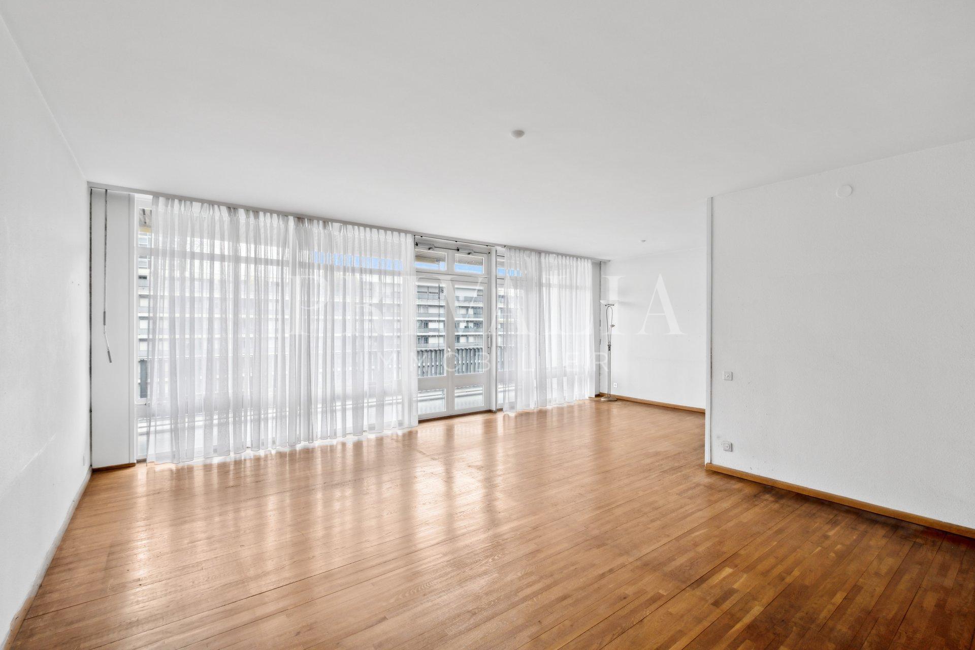 PrivaliaAppartement traversant avec vue sur le lac et les Alpes