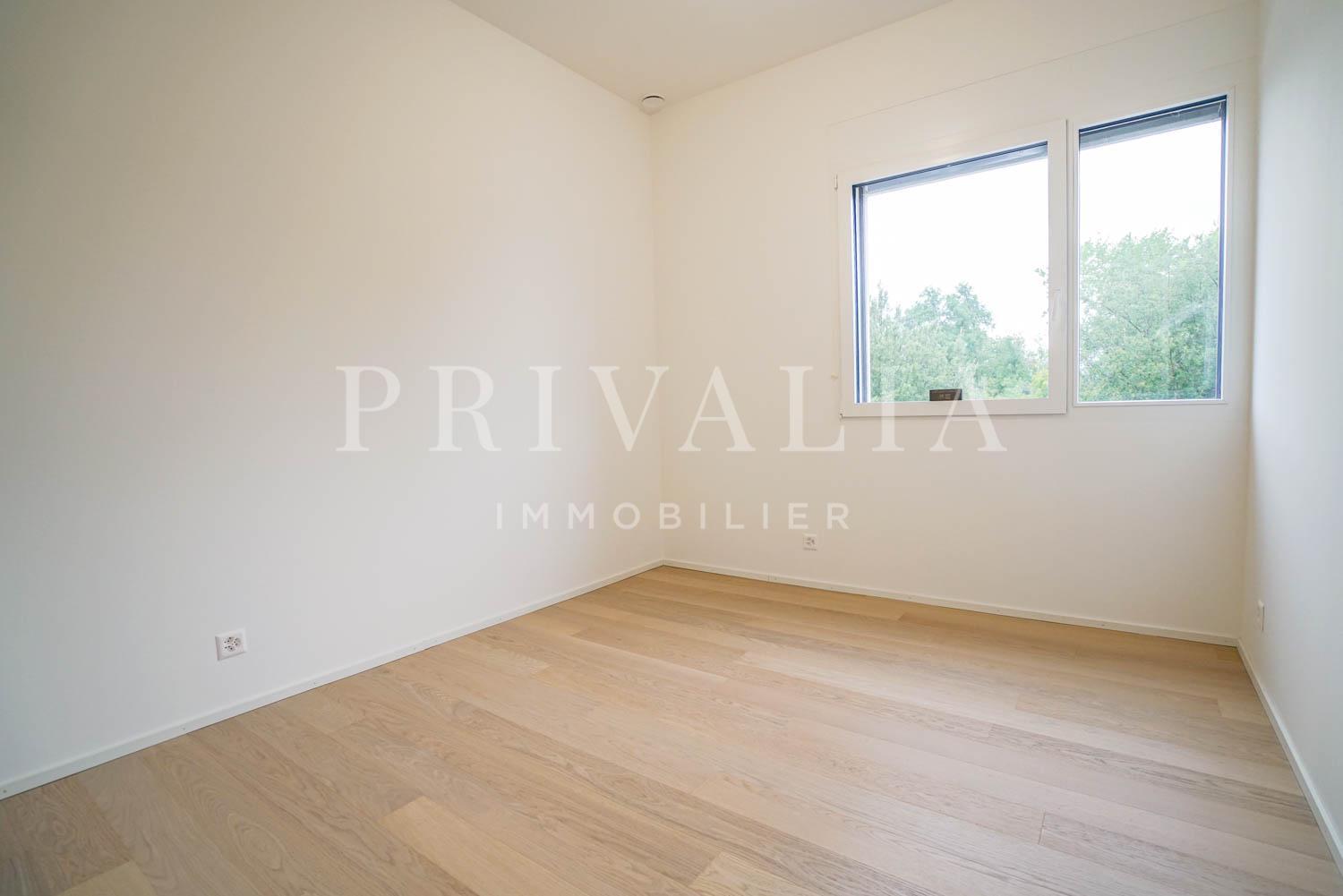 PrivaliaOPPORTUNITY : 2 splendid penthouse apartments