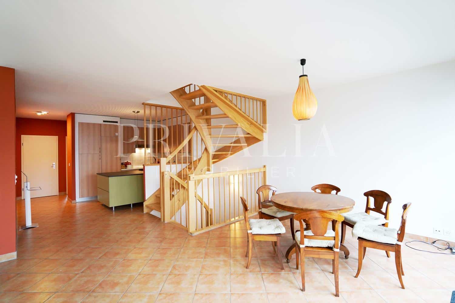 PrivaliaRare opportunity: Duplex with stunning 90 m2 rooftop terrace in Cressy