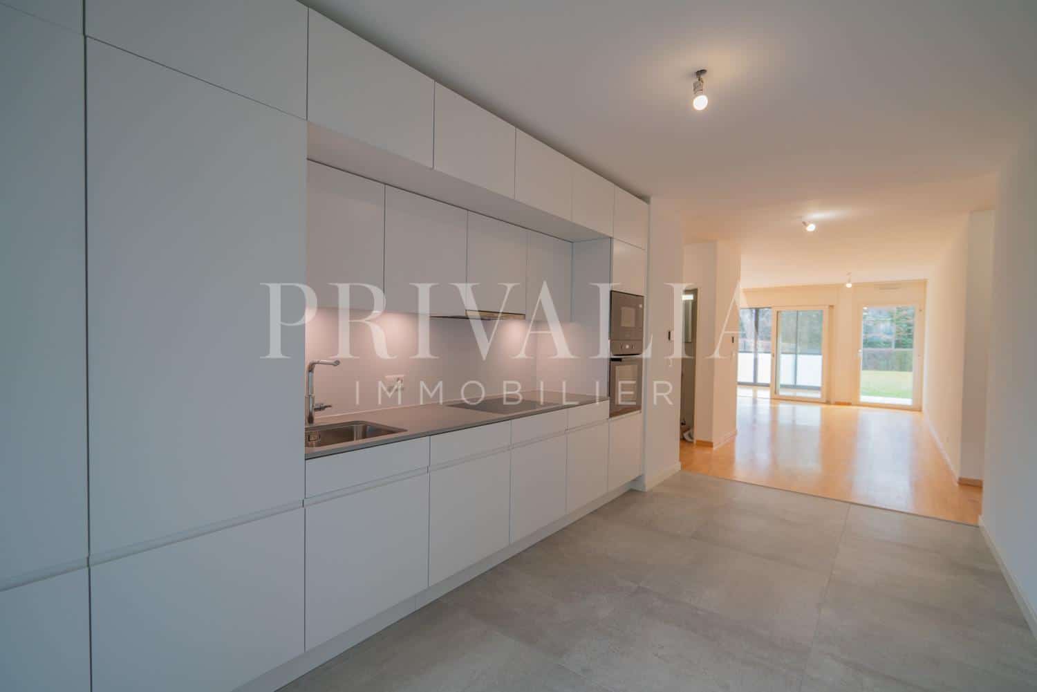 PrivaliaBEAUTIFUL 286 SQM DUPLEX ON THE TOP FLOOR