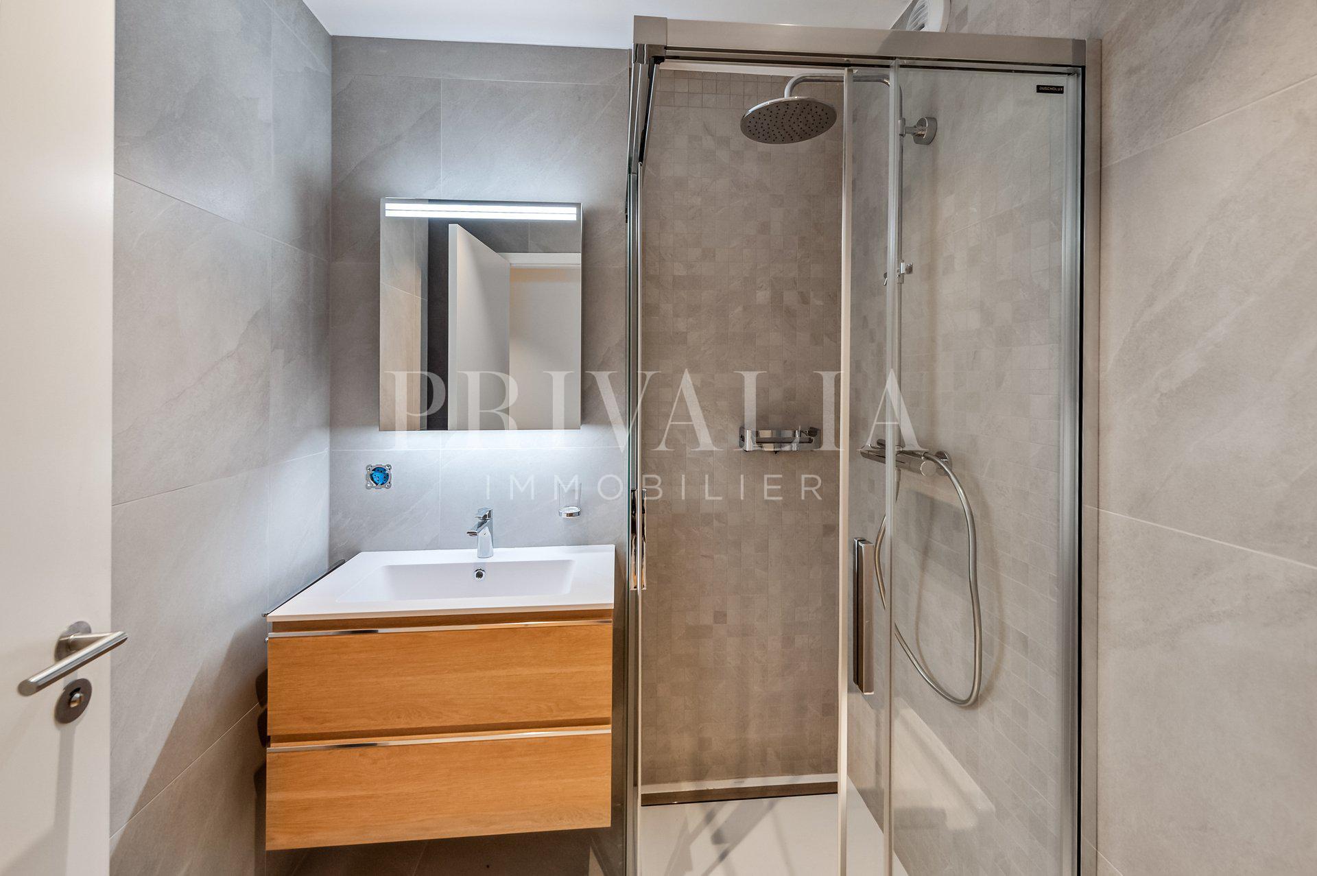 PrivaliaNew 3 bedrooms through-apartment – immediate availability