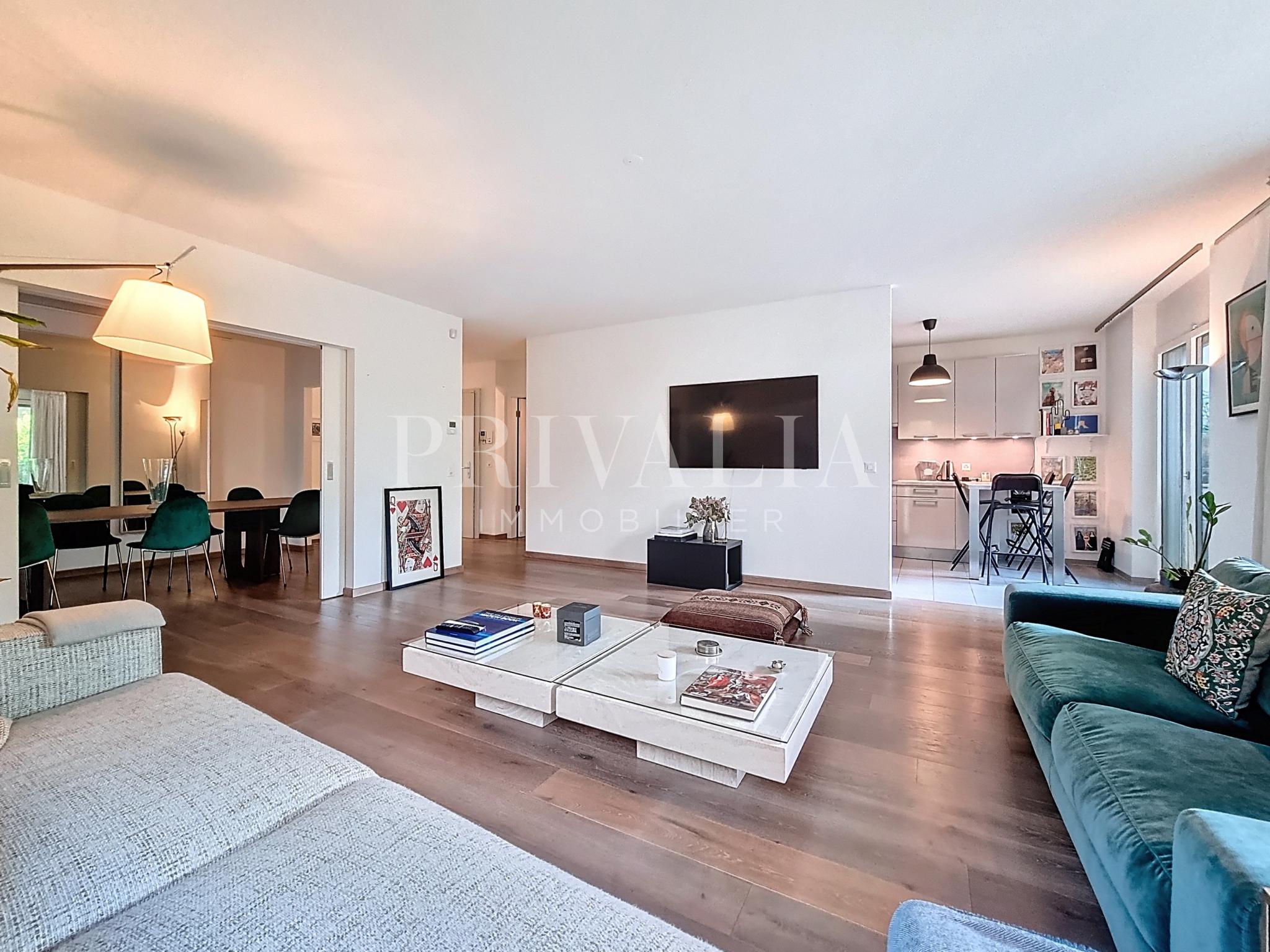 PrivaliaBel appartement contemporain meublé en rez-de-chaussée avec terrasses