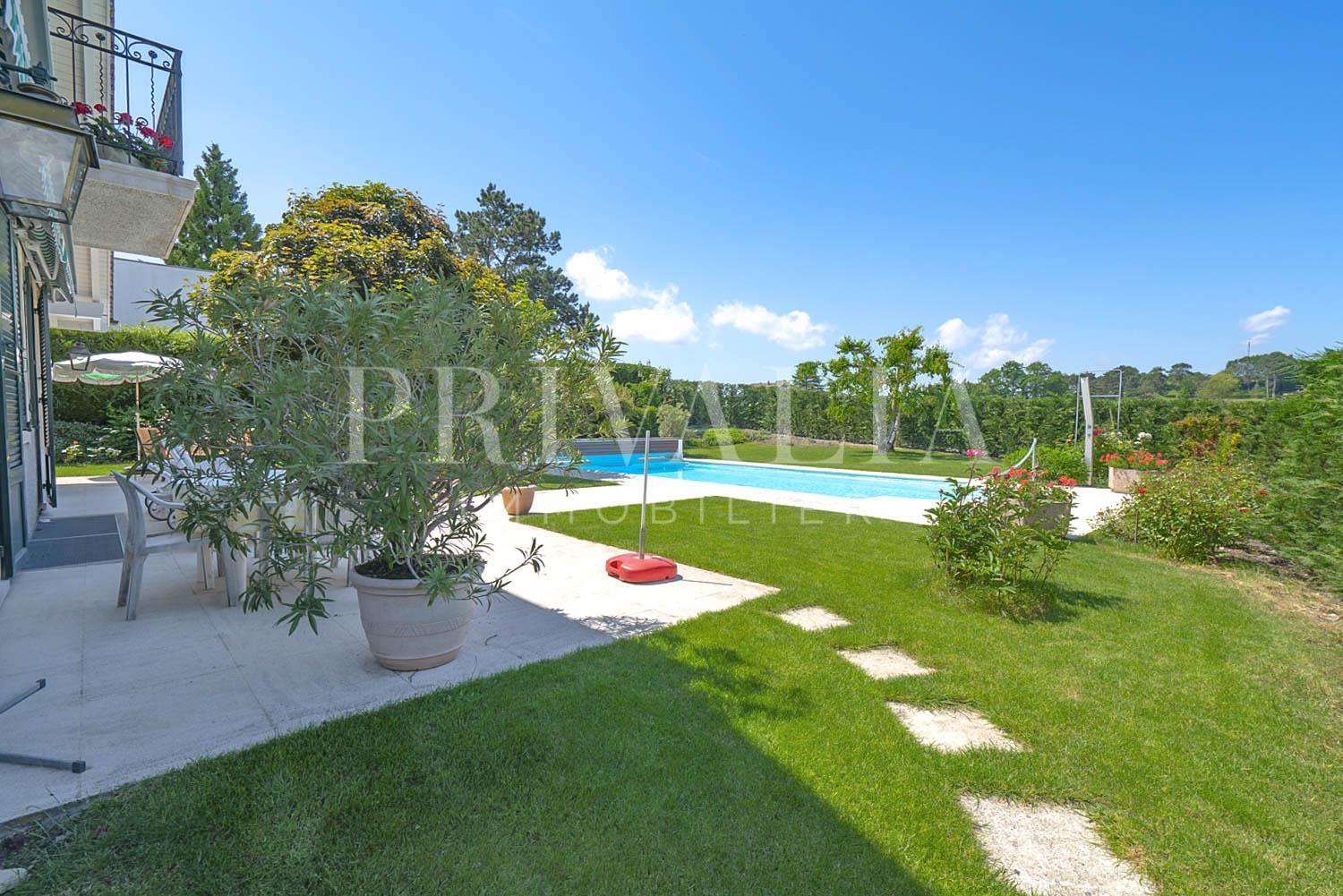 PrivaliaIN EXCLUSIVITY – INDIVIDUAL VILLA WITH SWIMMING POOL