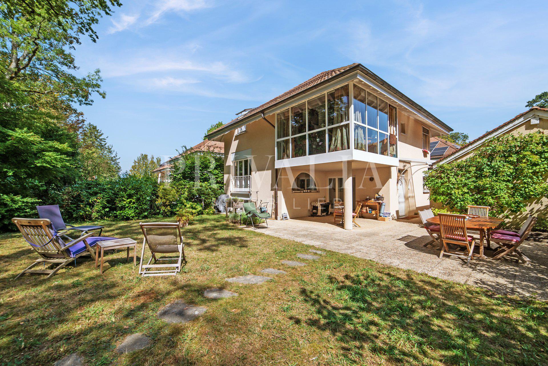 PrivaliaExclusive: Semi-individual villa located in Corsier