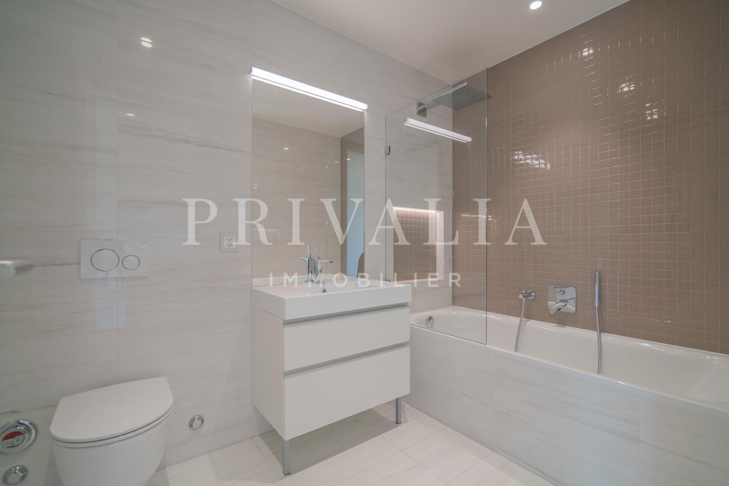 Privalia5-room flat in a new high-end residence