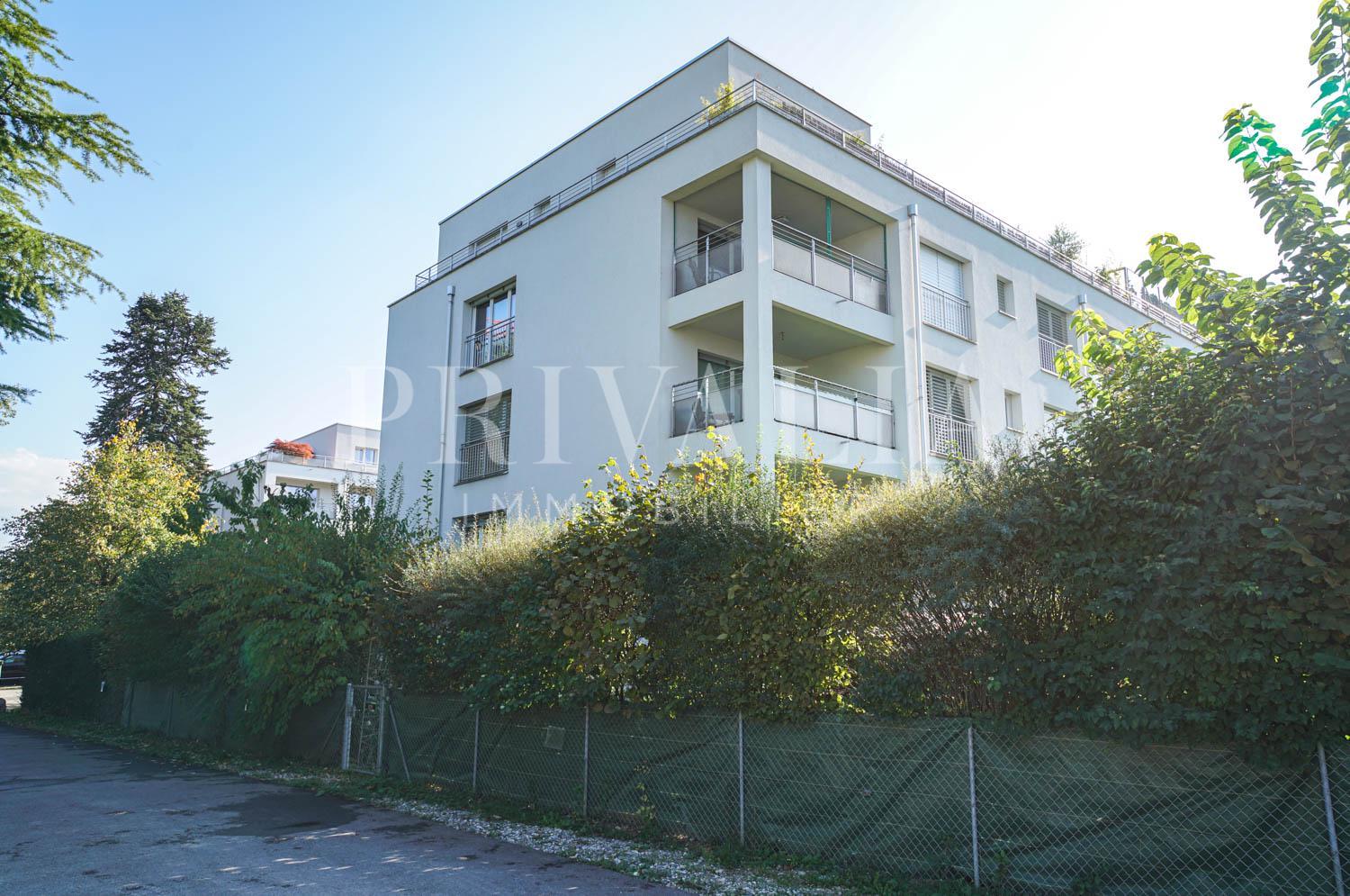 PrivaliaAppartement moderne 5 pièces de 134 m² PPE pondérée à Thônex