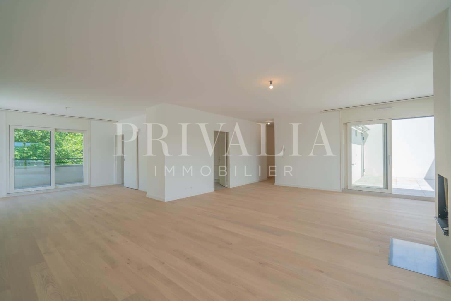 PrivaliaBEAUTIFUL 286 SQM DUPLEX ON THE TOP FLOOR