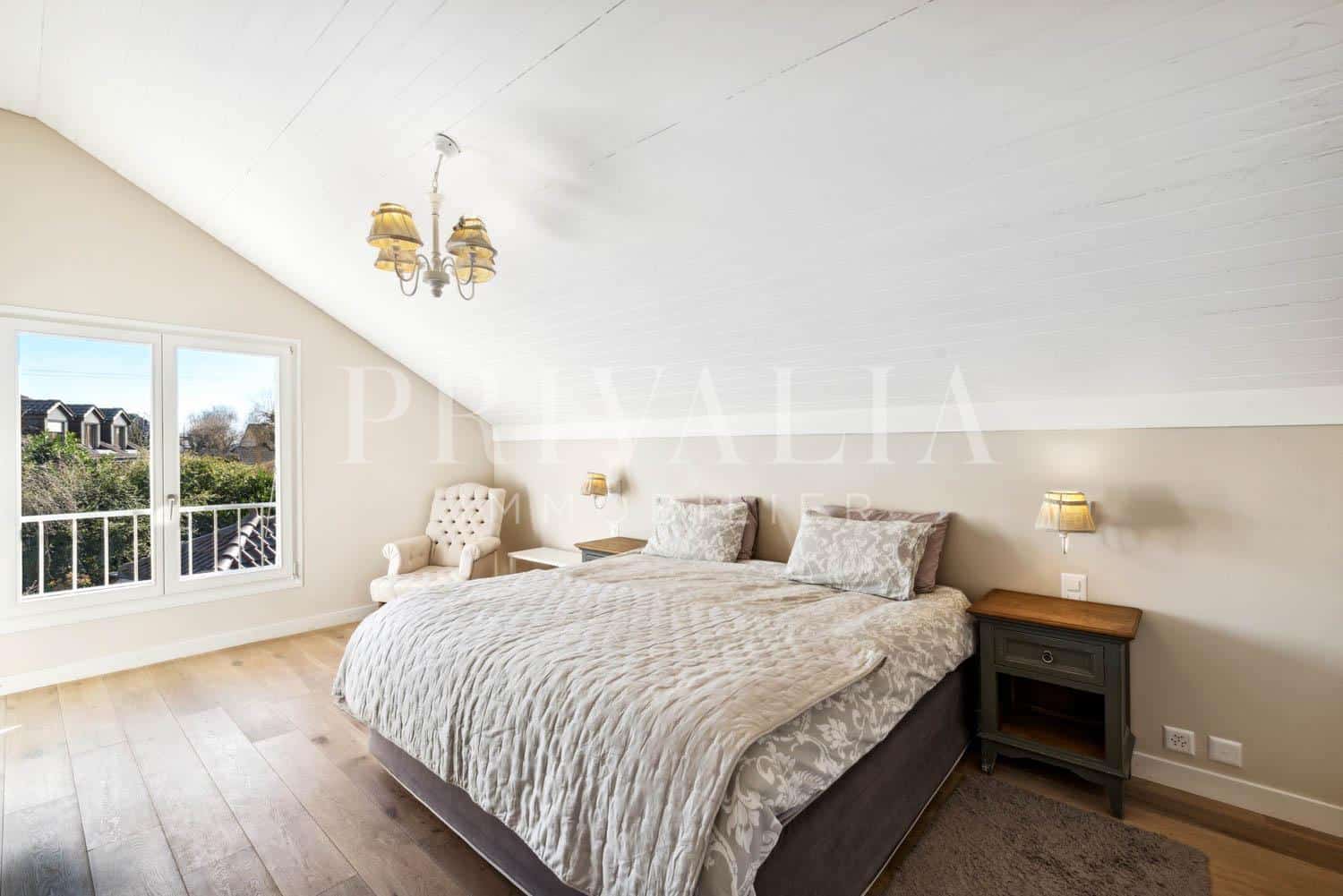 PrivaliaExclusive : Beautiful individual house of 8 rooms located in a privileged setting, in Founex