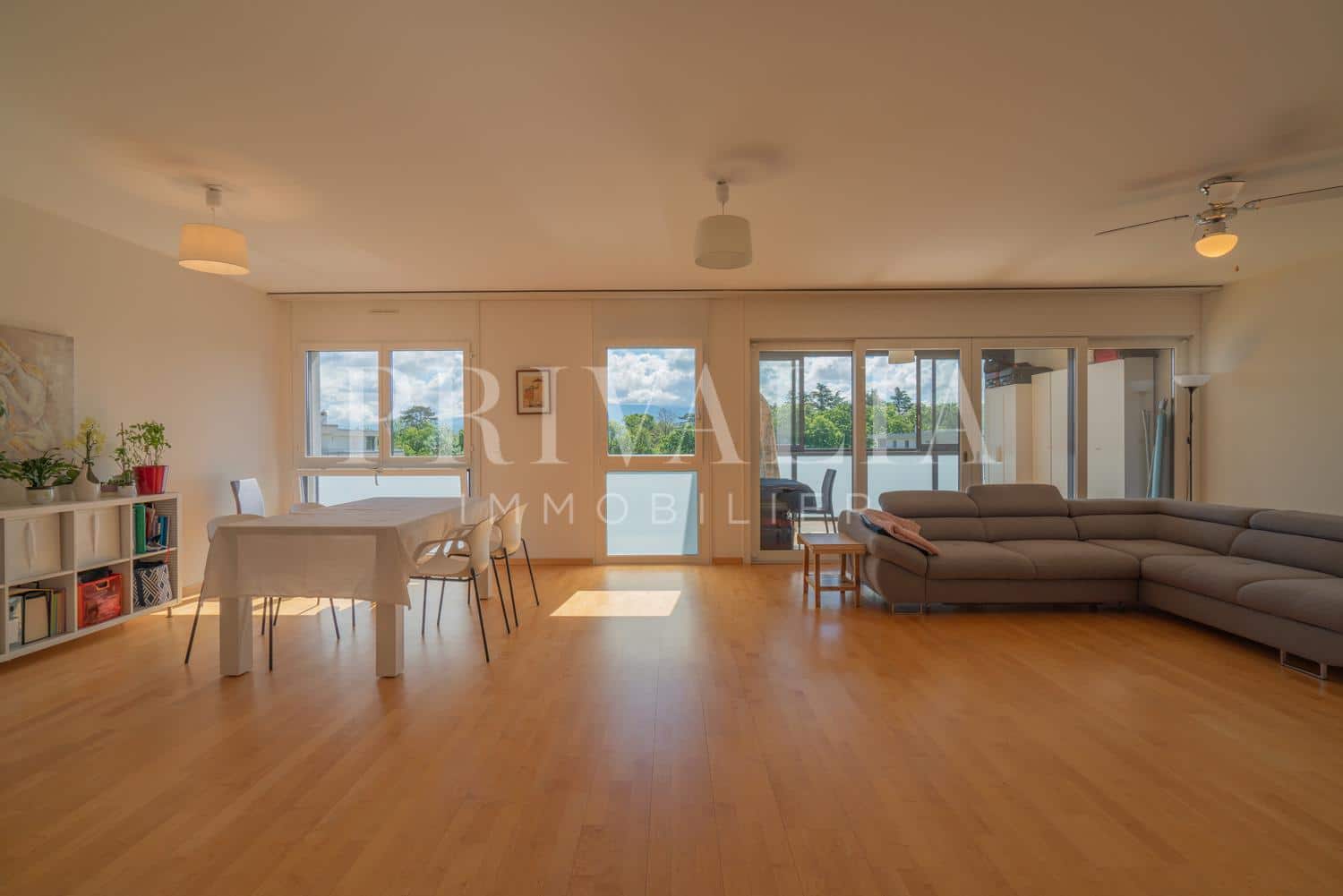 PrivaliaBEAUTIFUL 286 SQM DUPLEX ON THE TOP FLOOR