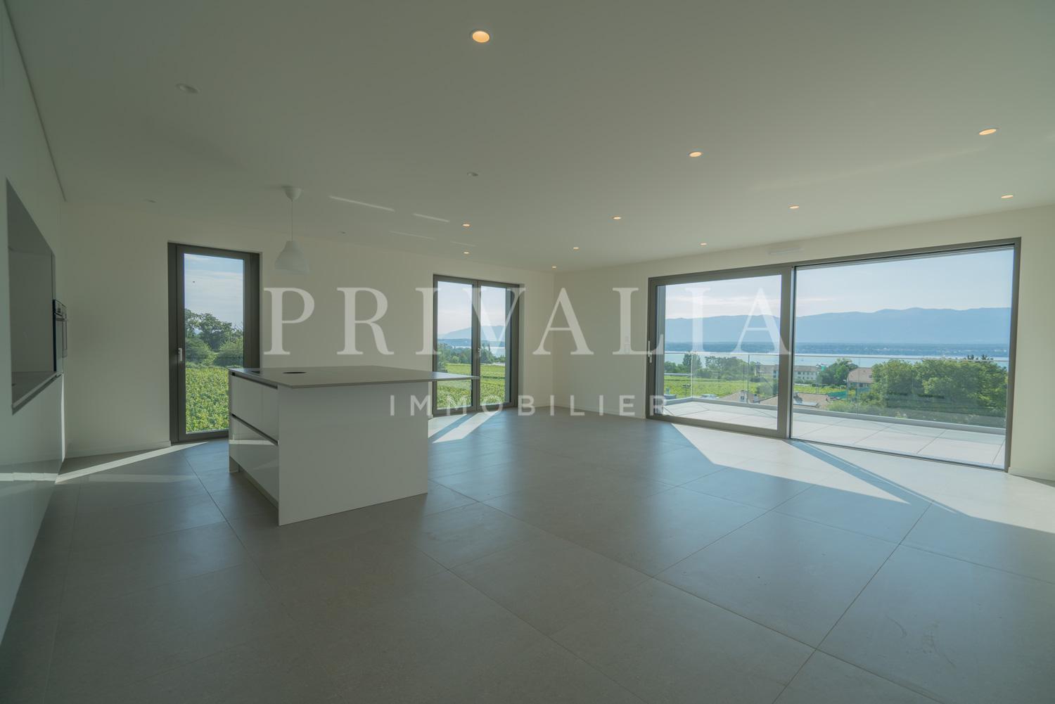 Privalia4 room flat in a new high-end residence