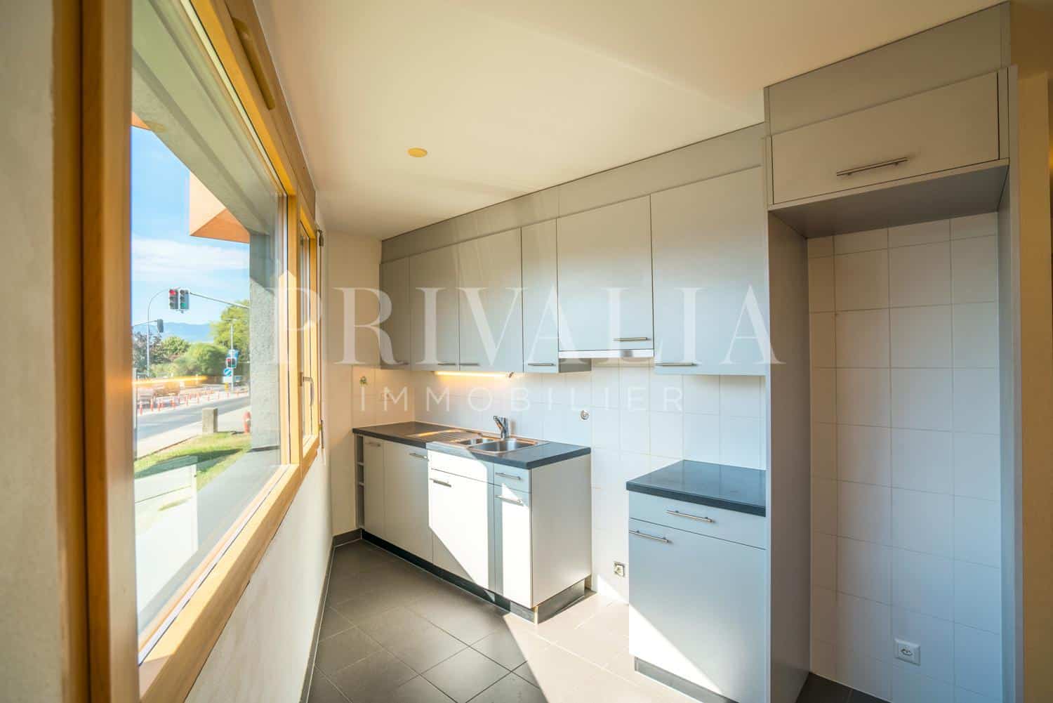 PrivaliaBeautiful garden flat near the International Organisations