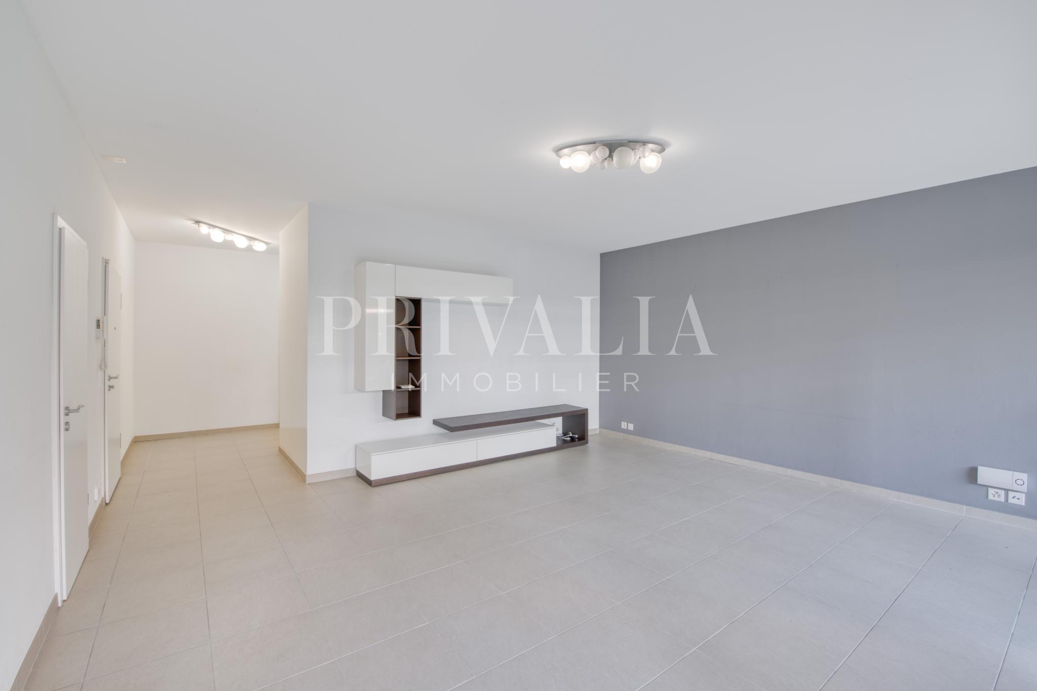 PrivaliaAppartement de 4 pièces au rez-de-chaussée / vente en droit de superficie