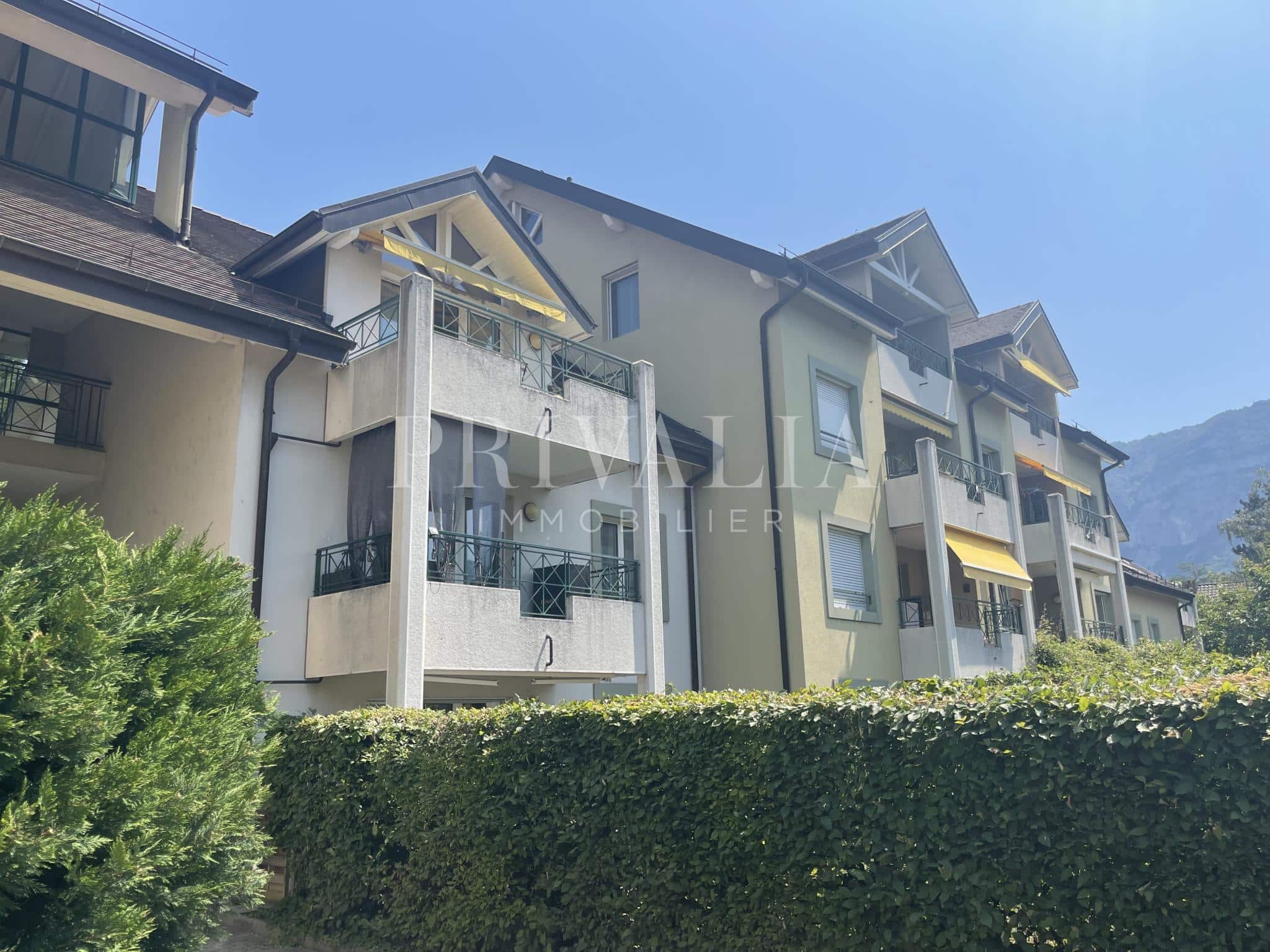 PrivaliaCasatax – Exclusive: Top floor duplex of 129 m² PPE with balconies