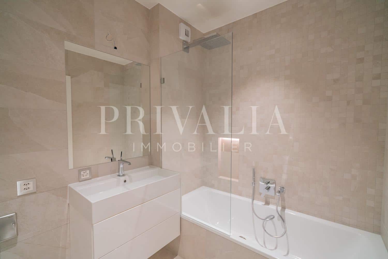 PrivaliaBeautiful new flat with balcony