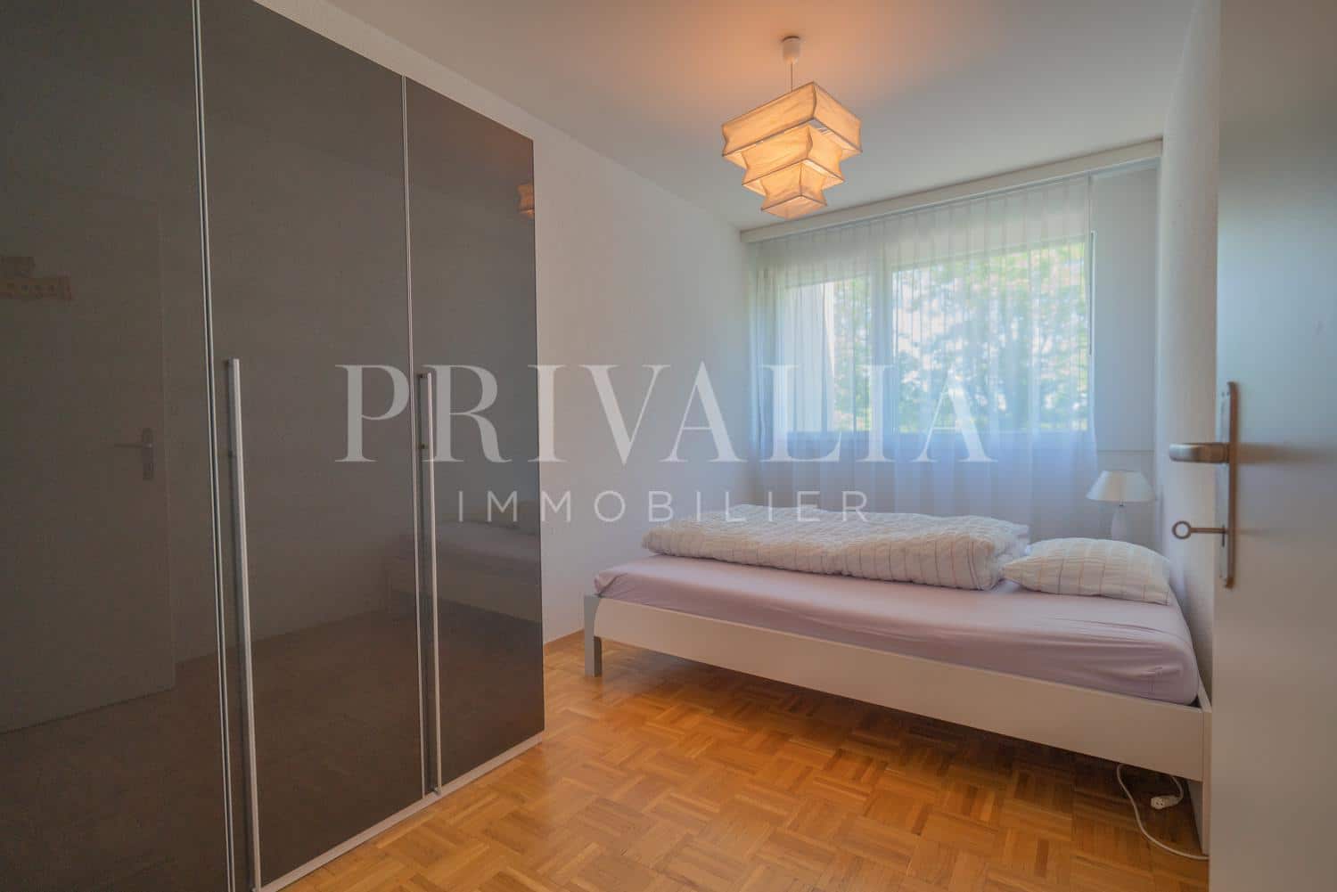 PrivaliaBeautiful apartment with terrace and open view