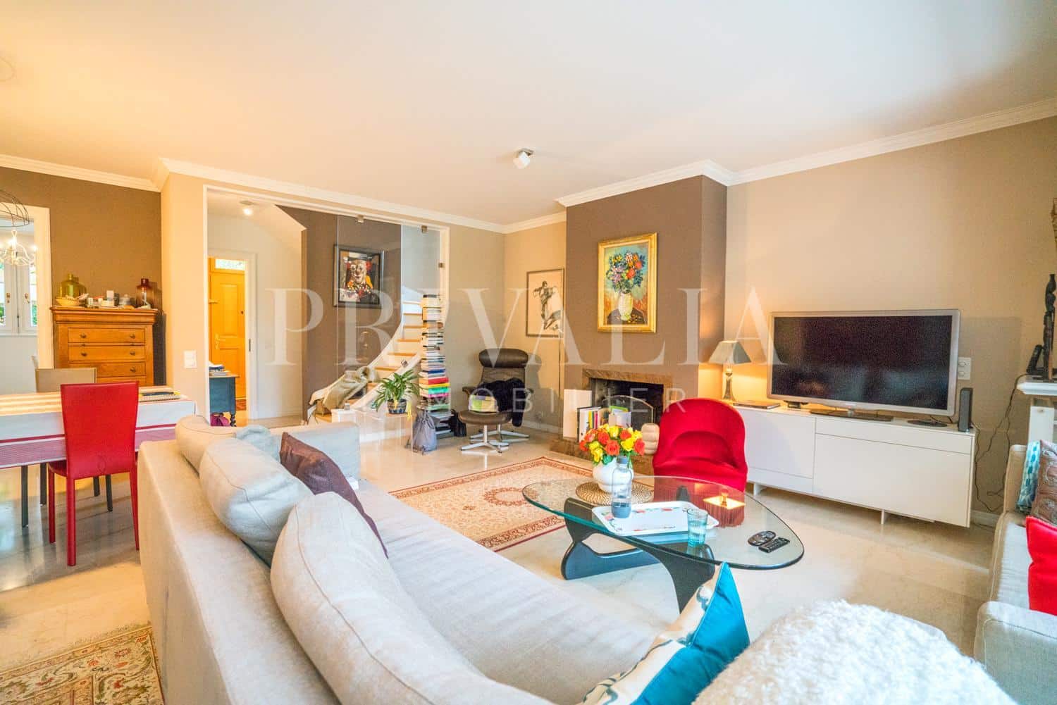 PrivaliaBeautiful semi-detached villa in the Gradelle district